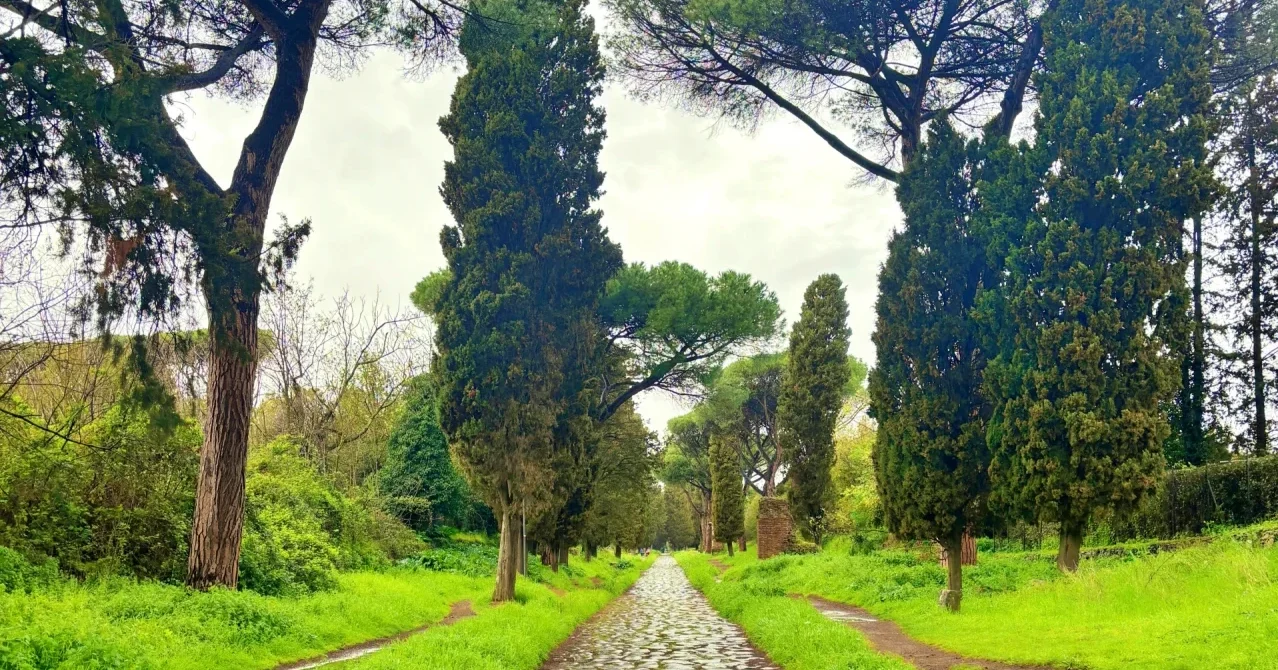Appian Way in Rome on an eco-friendly walking tour with Walk Rome Green